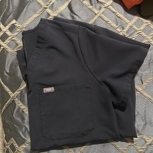 Figs quiet navy Catarina M